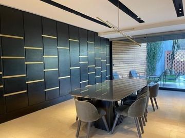 Garden house bosque real