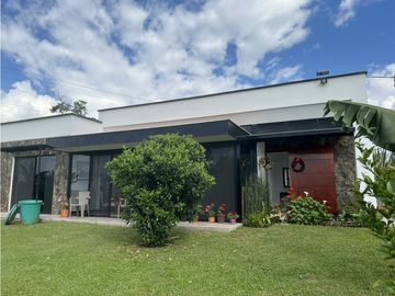 VENTA  CASA CAMPESTRE VIA PEREIRA