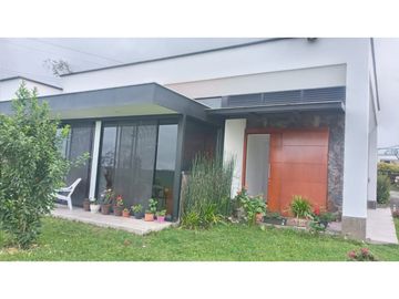 VENTA  CASA CAMPESTRE VIA PEREIRA