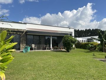 VENTA  CASA CAMPESTRE VIA PEREIRA