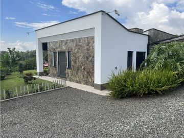 VENTA  CASA CAMPESTRE VIA PEREIRA