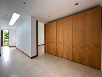 Confort y Naturaleza en Uno: Casa Campestre en Renta Cerritos
