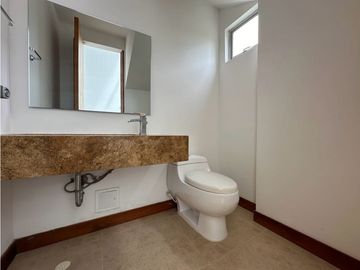 Confort y Naturaleza en Uno: Casa Campestre en Renta Cerritos