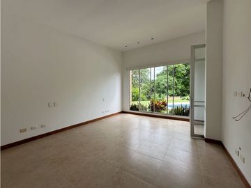 Confort y Naturaleza en Uno: Casa Campestre en Renta Cerritos
