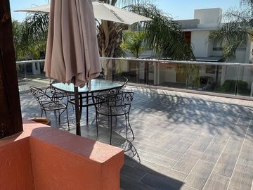 Hermosa Casa en Residencial Porta Nova, El Pueblito