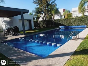 Hermosa Casa en Residencial Porta Nova, El Pueblito