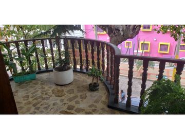 Casa en venta Barrio Granada GIRARDOT