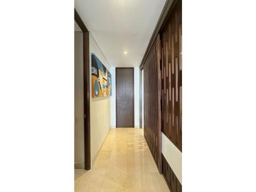 VENTA DE APARTAMENTO EN BUEN SECTOR DE LA CIUDAD