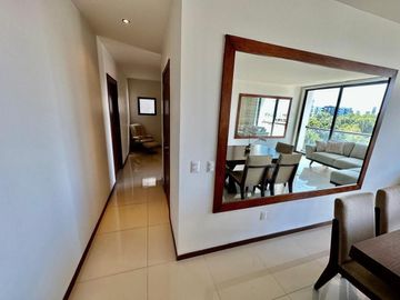 Departamento en Venta en Colomos Providencia
