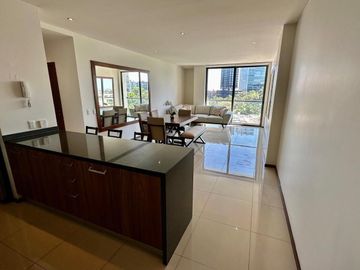 Departamento en Venta en Colomos Providencia