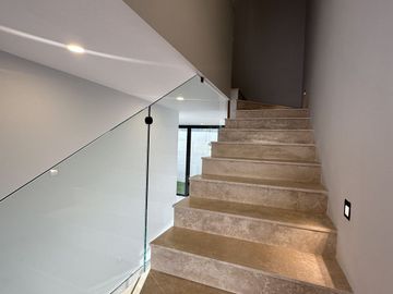 Linda casa en VENTA en Paseos Universidad