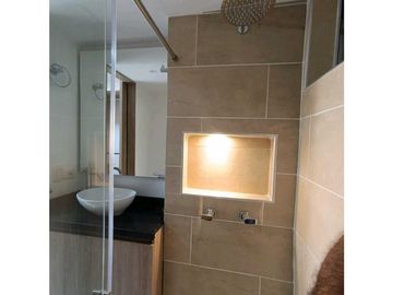 Apartamento en venta sur de cali barrio valle del lili con parqueadero