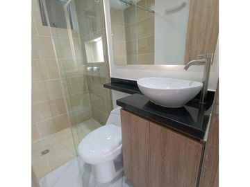 Apartamento en venta sur de cali barrio valle del lili con parqueadero