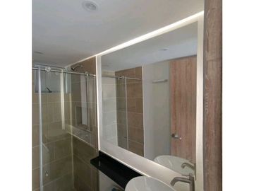 Apartamento en venta sur de cali barrio valle del lili con parqueadero