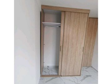 Apartamento en venta sur de cali barrio valle del lili con parqueadero