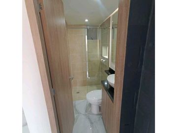 Apartamento en venta sur de cali barrio valle del lili con parqueadero