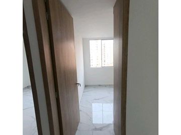 Apartamento en venta sur de cali barrio valle del lili con parqueadero