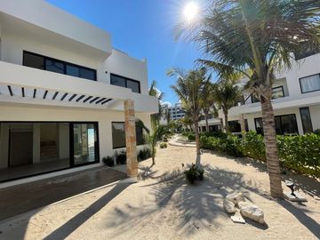CASA EN VENTA EN MÉRIDA YUCATÁN FRENTE AL MAR EN TELCHAC PUERTO