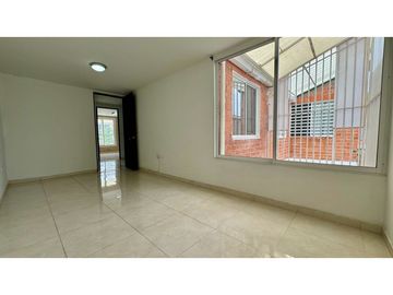 Casa de dos pisos en venta Barrio Las Américas Palmira Valle Colombia
