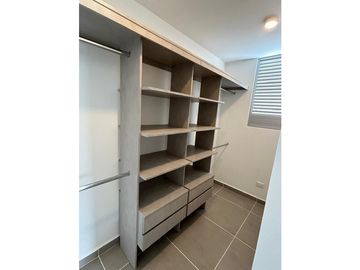 VENTA DE HERMOSO APARTAMENTO EN ZONA AV CENTENARIO