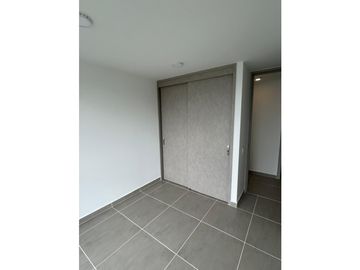 VENTA DE HERMOSO APARTAMENTO EN ZONA AV CENTENARIO
