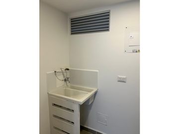 VENTA DE HERMOSO APARTAMENTO EN ZONA AV CENTENARIO