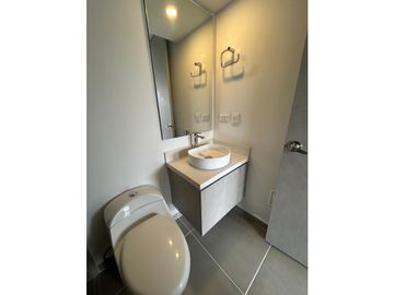 VENTA DE HERMOSO APARTAMENTO EN ZONA AV CENTENARIO