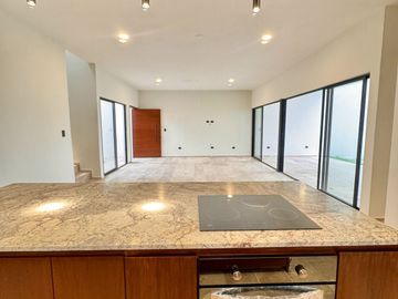 CASA LÚA EN VENTA UBICADA EN DZITYÁ