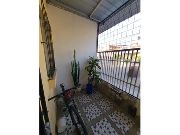 En venta villa de dos habitaciones ciudadela La Aurora Manta