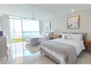 SE VENDE PENTHOUSE EN CORONADO