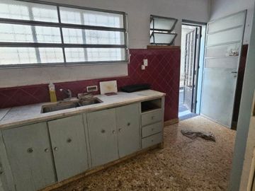 Casa en venta en Lanus Oeste