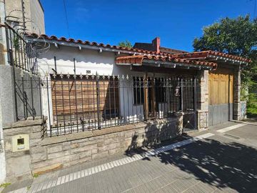 Casa en venta en Lanus Oeste