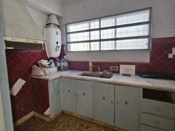 Casa en venta en Lanus Oeste