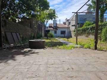 Casa en venta en Lanus Oeste