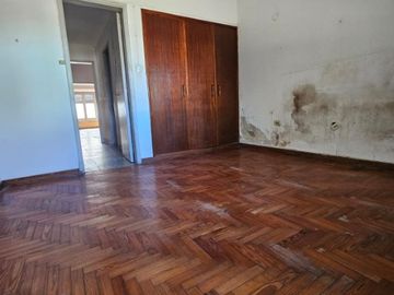 Casa en venta en Lanus Oeste