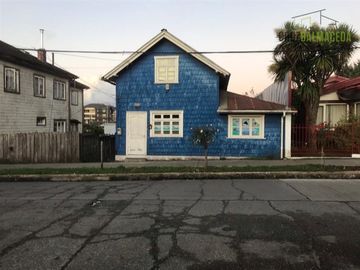 Casa en Venta en Calle Otto Bader, cercano a la Clínica