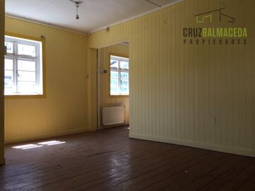 Casa en Venta en Calle Otto Bader, cercano a la Clínica