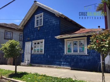 Casa en Venta en Calle Otto Bader, cercano a la Clínica