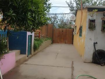 Casa en Venta en Avda. Adolfo Eastman Cox n° 1033, Limache