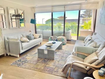 Venta de Exclusivo Departamento en Costa de Montemar, Concón