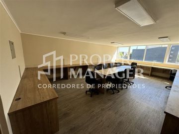Departamento en Venta en Venta Hermoso Depto 1D-1B con Estacionamiento y Bodega