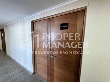 Departamento en Venta en Venta Hermoso Depto 1D-1B con Estacionamiento y Bodega