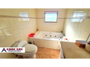 ¡SE ESCUCHAN OFERTAS! JARDINES DE CURAUMA / CASA ESQUINA 4D 4B 3E
