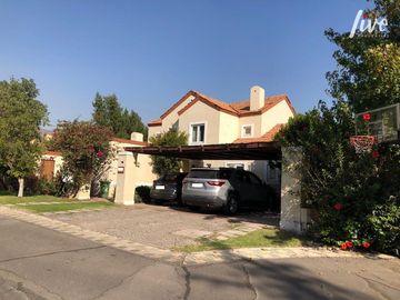 Se vende casa Piedra Roja, Condominio Las Bandadas, No peri