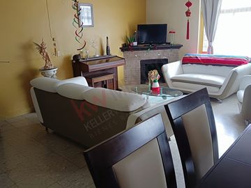 Casa con terreno de 600m2 cerca al Blvd. Colosio y G. Bonfil