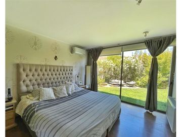 Hermosa! Como nueva! Impecable casa en condominio