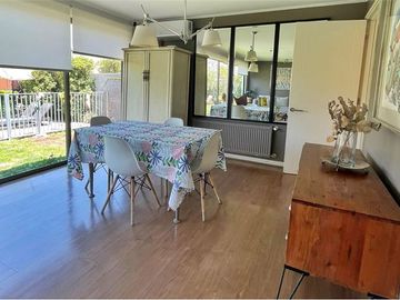 Hermosa! Como nueva! Impecable casa en condominio