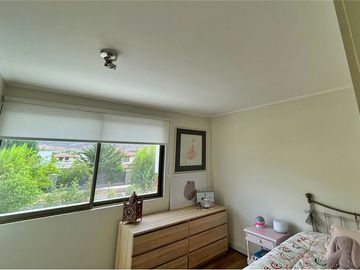 Hermosa! Como nueva! Impecable casa en condominio
