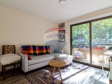 Departamento Remodelado Suecia / Bustos