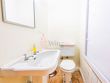 Oficina en Venta en San Antonio / Merced - Buena Oficina a un Paso de Todo